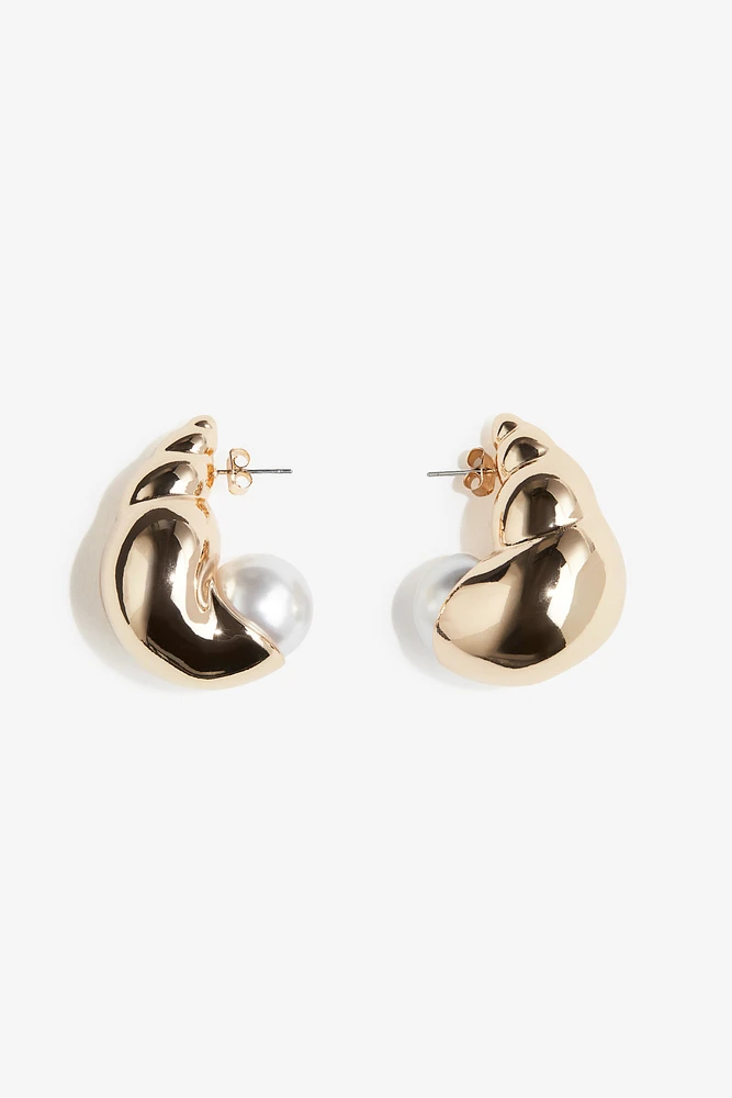 Shell-shaped Earrings