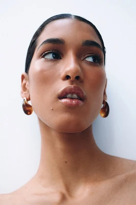 Sun-Kissed Skin Liquid Bronzer