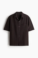 Chemise texturée coupe classique à col cubain