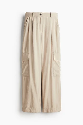 Wide-Leg Cargo Pants