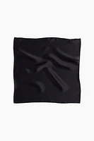 Pochette en soie
