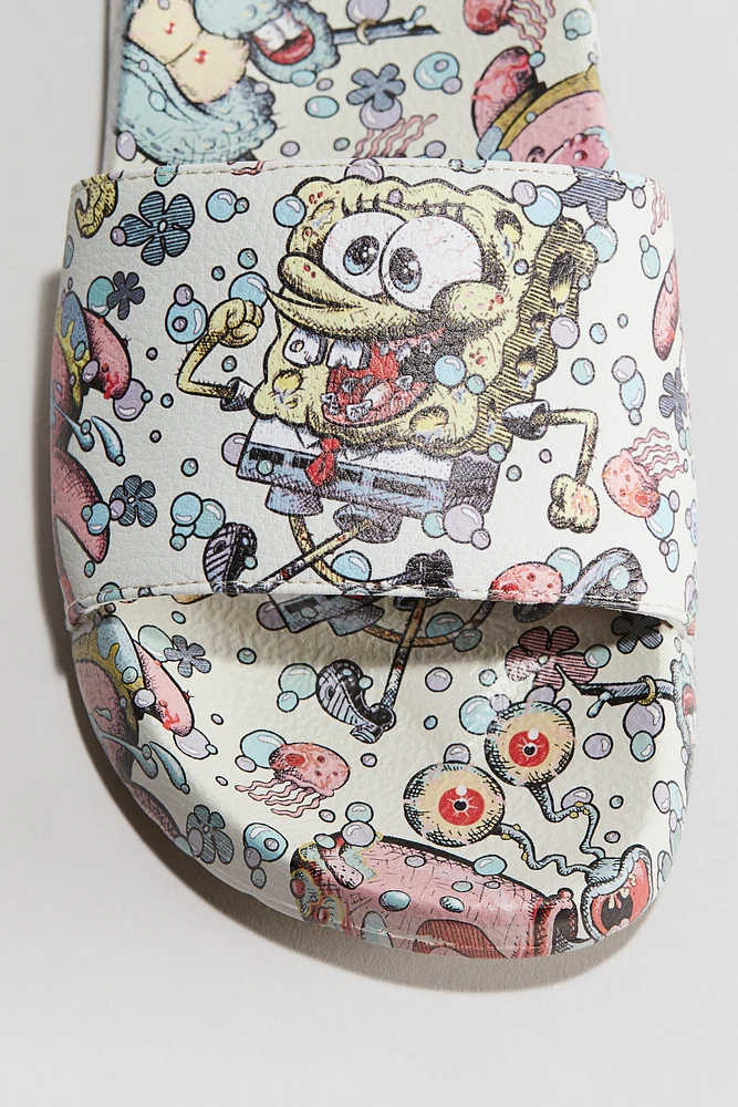 Printed Pool Shoes