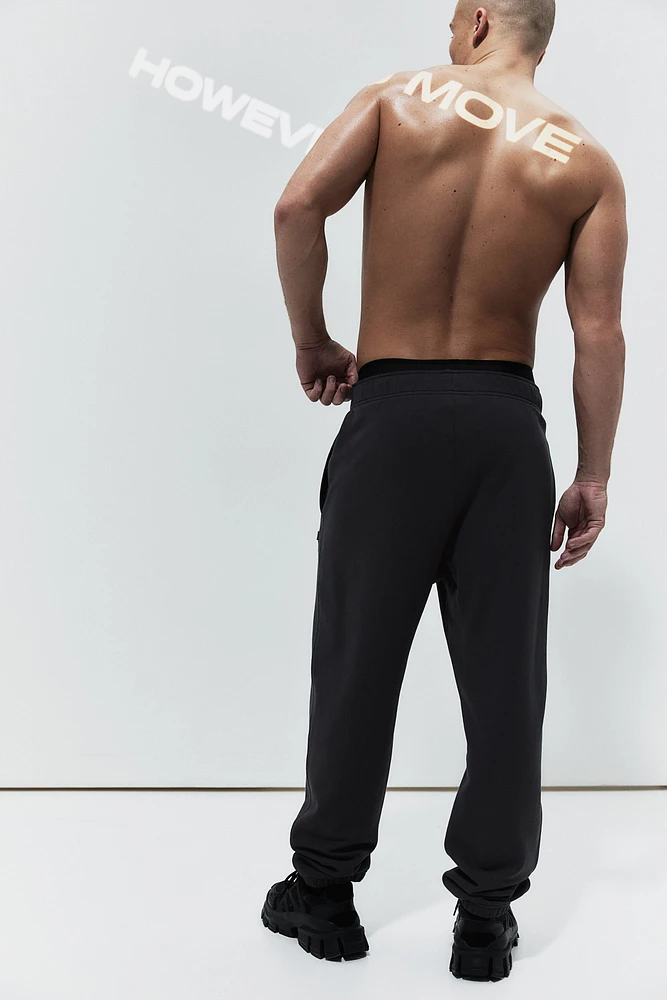 Loose Fit Sports Joggers DryMove™