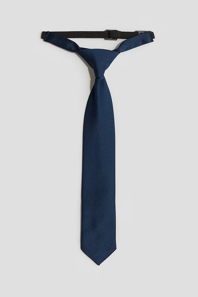 Pre-tied Tie