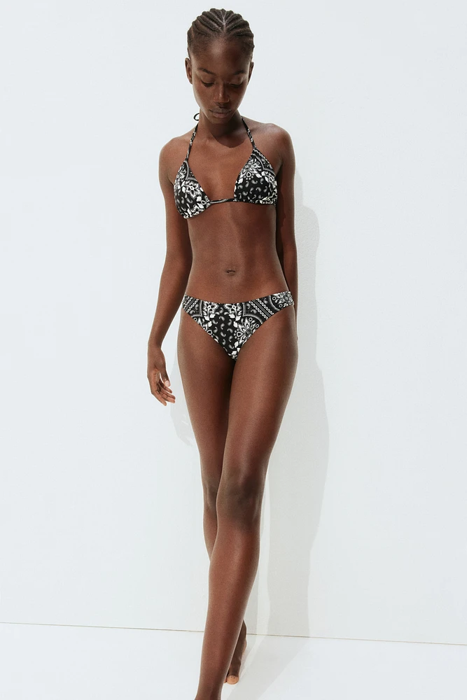 Bas de maillot échancré