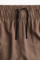 Mid-Length Sports Shorts DryMove™