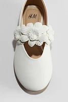 Ballerines avec appliqué