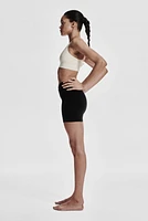 Seamless Medium-Support Sports Bra with DryMove™