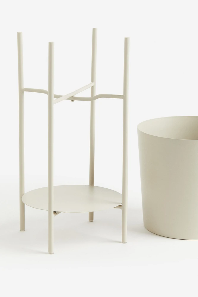 Large Plant Pot on Pedestal