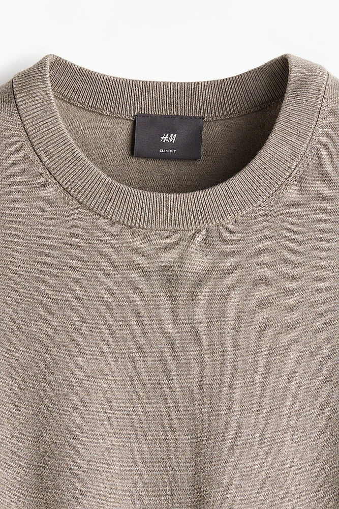 Slim Fit Fine-Knit Sweater