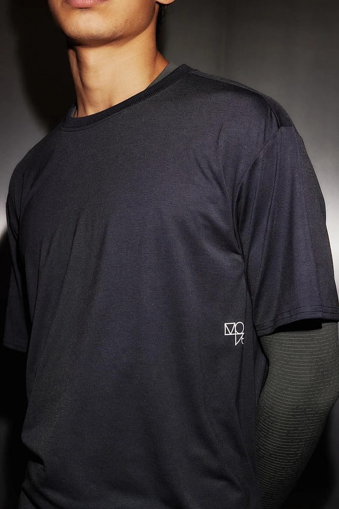 DryMove™ Loose Fit Sports T-shirt