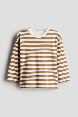 Long-sleeved T-shirt