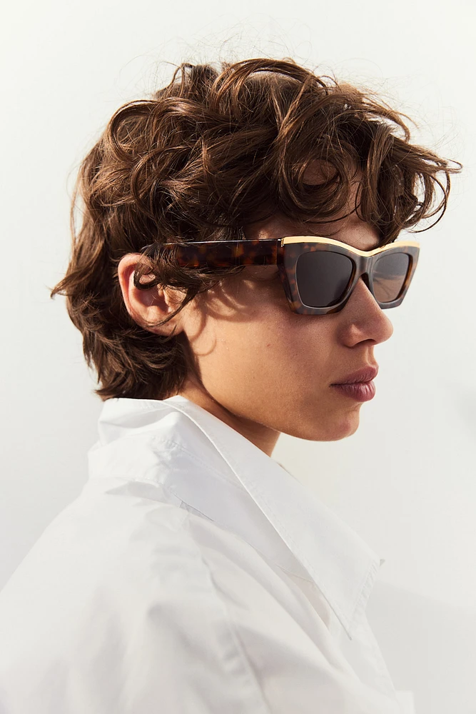 Metal-trimmed Sunglasses