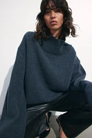 Oversized Cashmere-blend Sweater