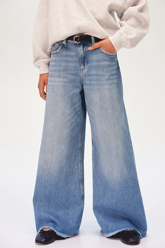 Super Wide Leg Jeans