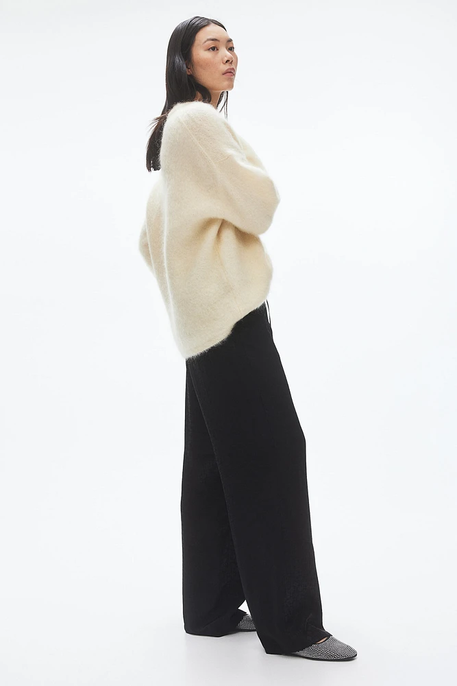 Wide-Leg Drawstring Pants