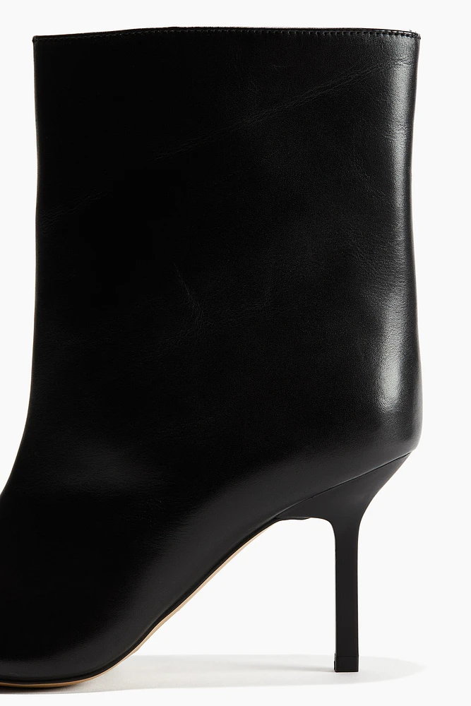 Pointed Leather Boots