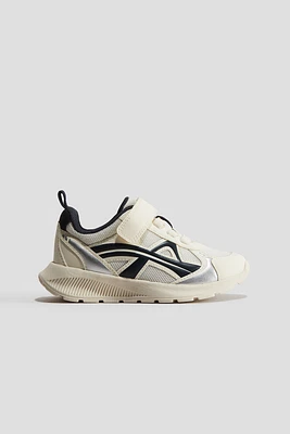 Lightweight-Sole Sneakers