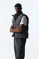 Regular-Fit Padded Sports Vest ThermoMove™