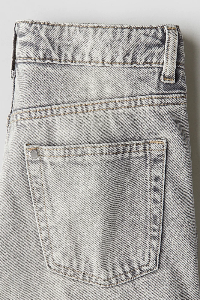 Loose Fit Jeans