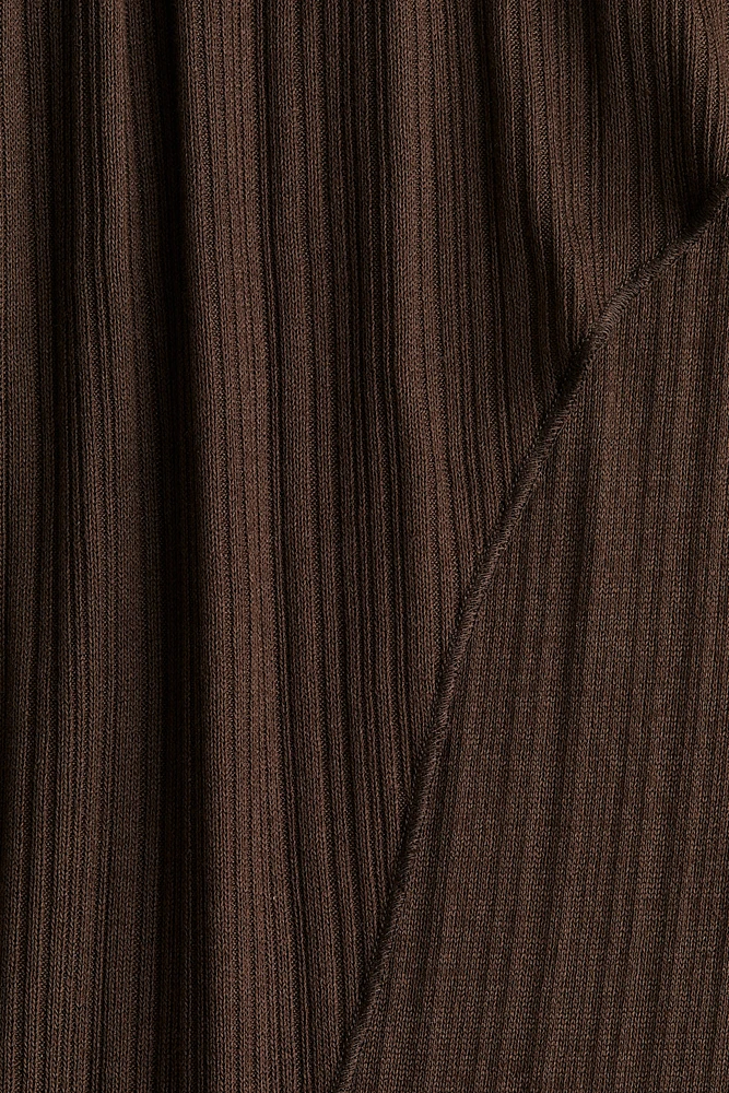Ribbed asymmetric dress