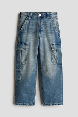 Wide-Leg Cargo Jeans