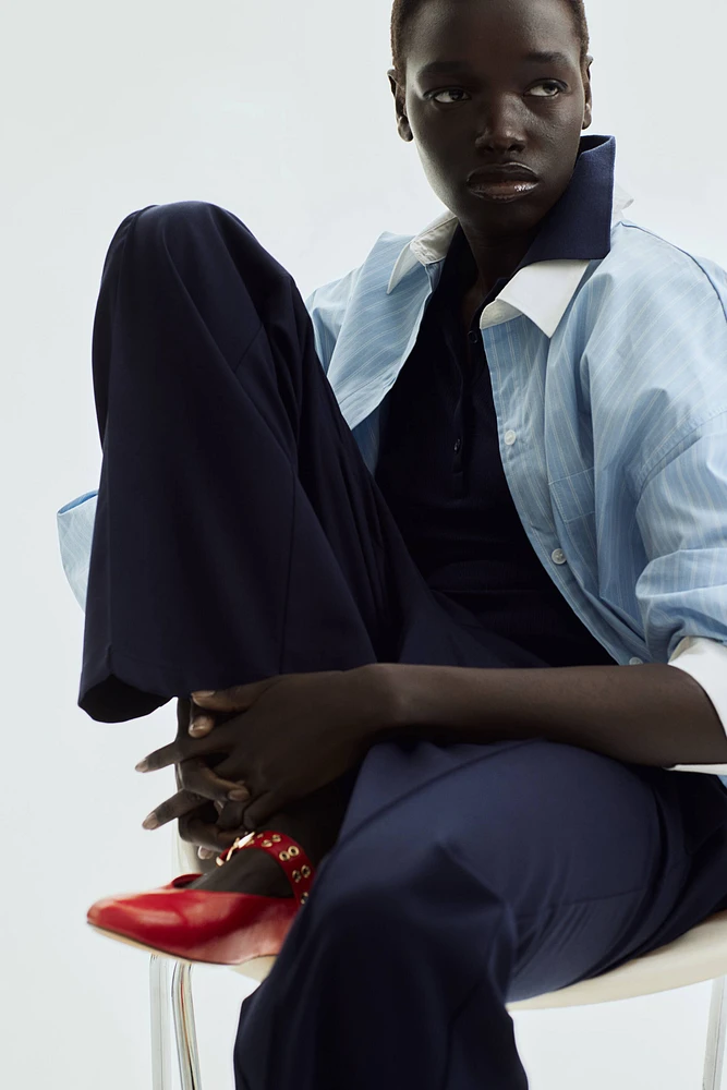 Pantalon avec cordon de serrage et plis