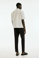 Pantalon court coupe classique en coton