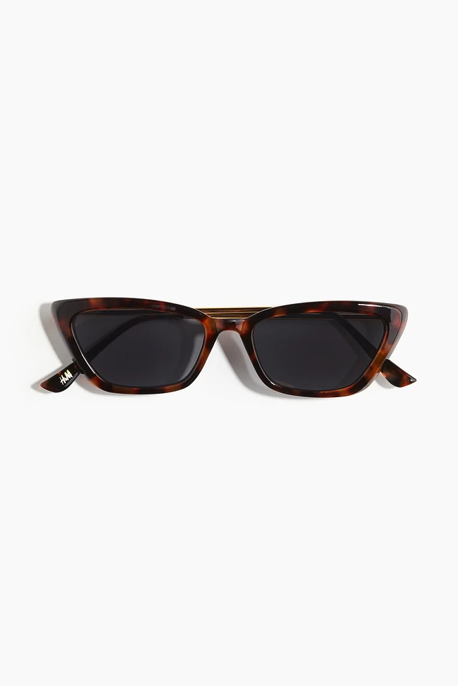 Lunettes de soleil œil chat
