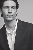 Skinny-Fit Single-Breasted Jacket