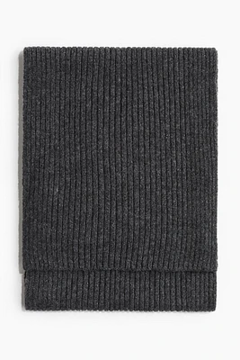 Rib-Knit Scarf