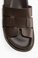 Sandales façon claquettes