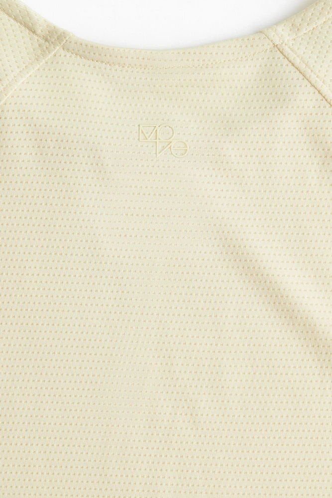 Sports Top with DryMove™