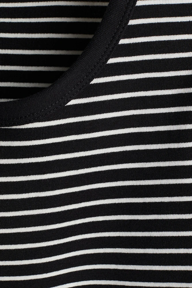 Fitted T-Shirt