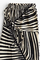 Wide-cut Pull-on Pants