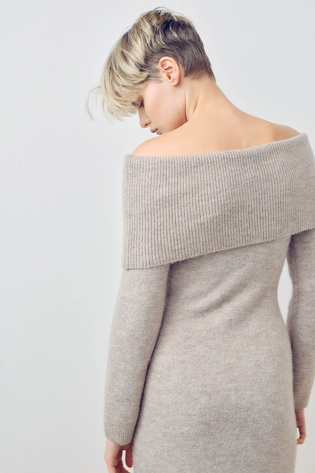 H&M Off-the-Shoulder Fine-Knit Dress | MainPlace Mall