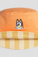 Motif-Detail Bucket Hat