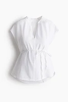 Blouse MAMA en mousseline avec ceinture à nouer