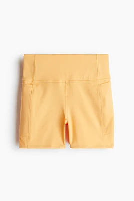 Pocket-Detail Sports Hot Pants DryMove™