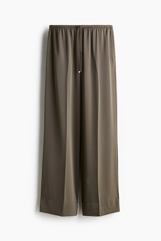 Wide-Leg Drawstring Pants