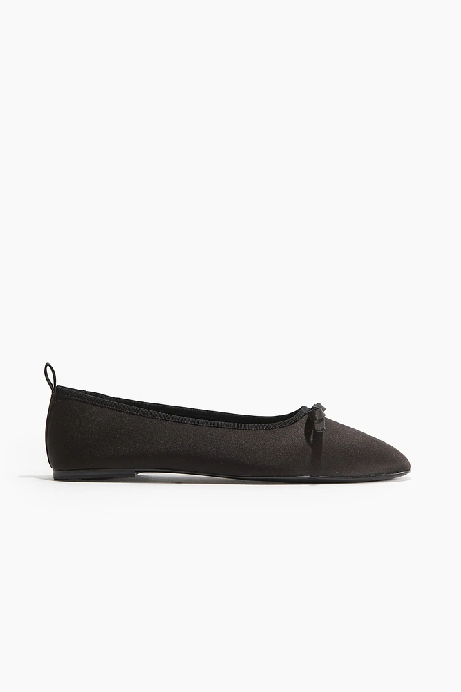 Bow-Detail Ballet Flats