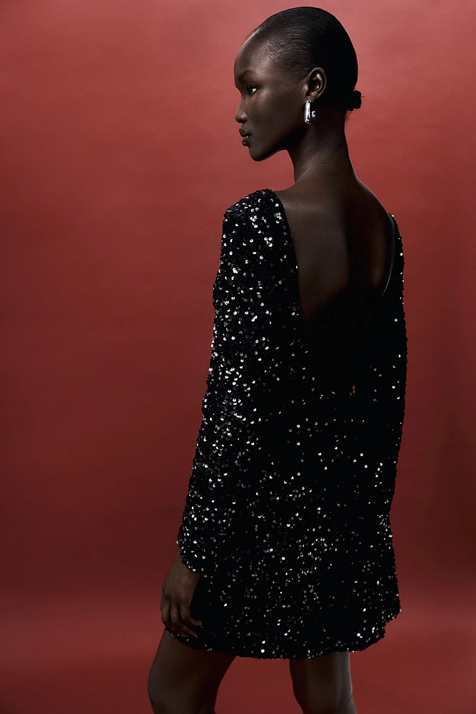 Sequined Dress with Low-Cut Back