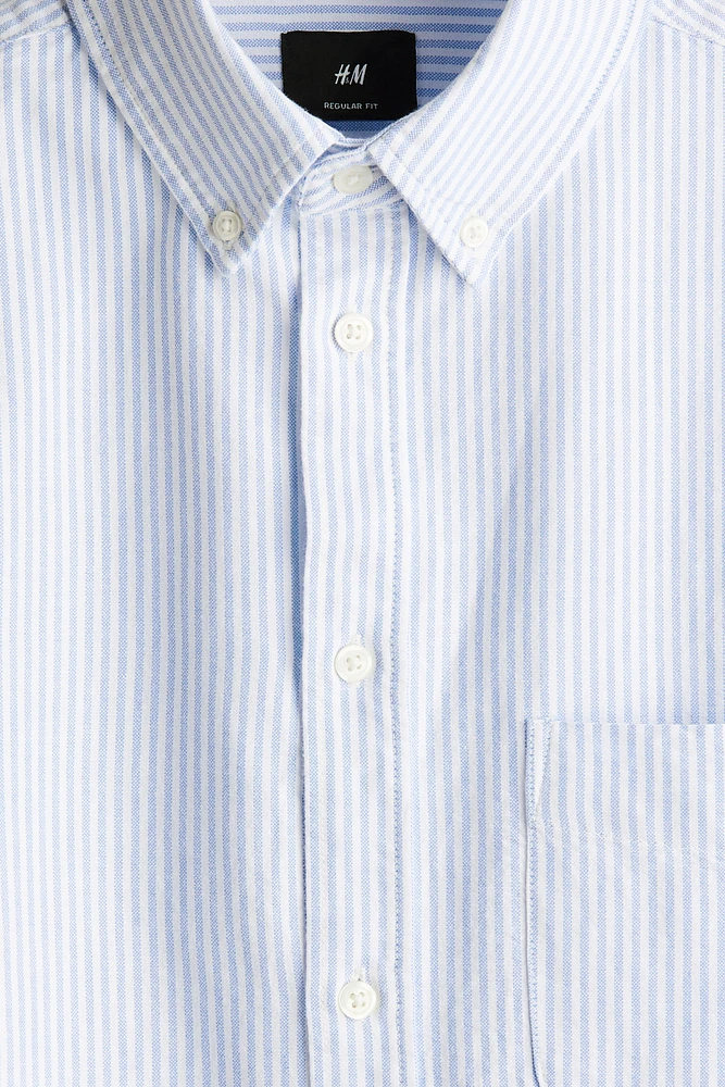 Chemise Oxford classique avec manches courtes