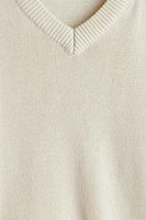 V-neck jumper