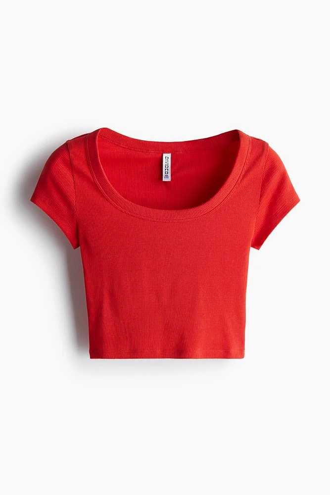 T-shirt côtelé court