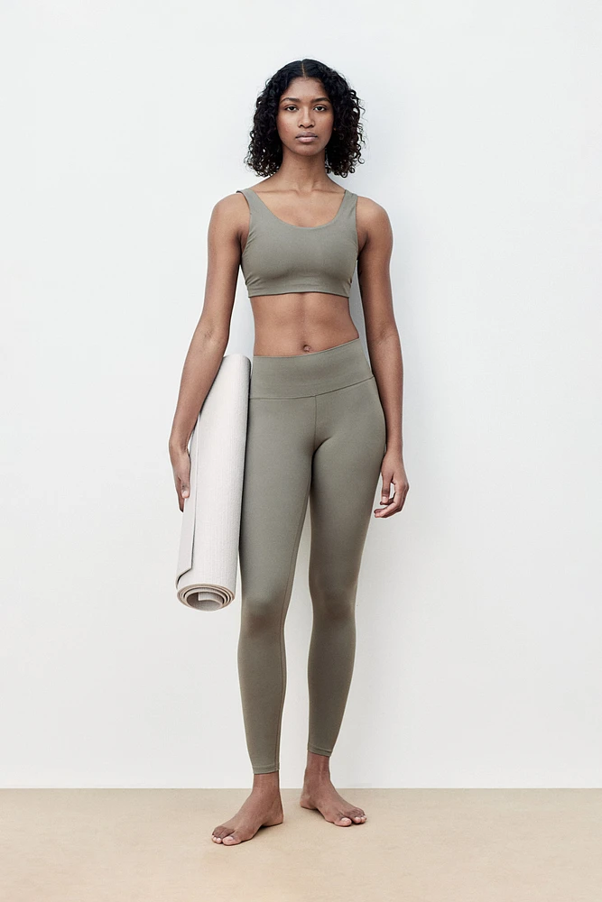 Medium-Support Sports Bra with DryMove™