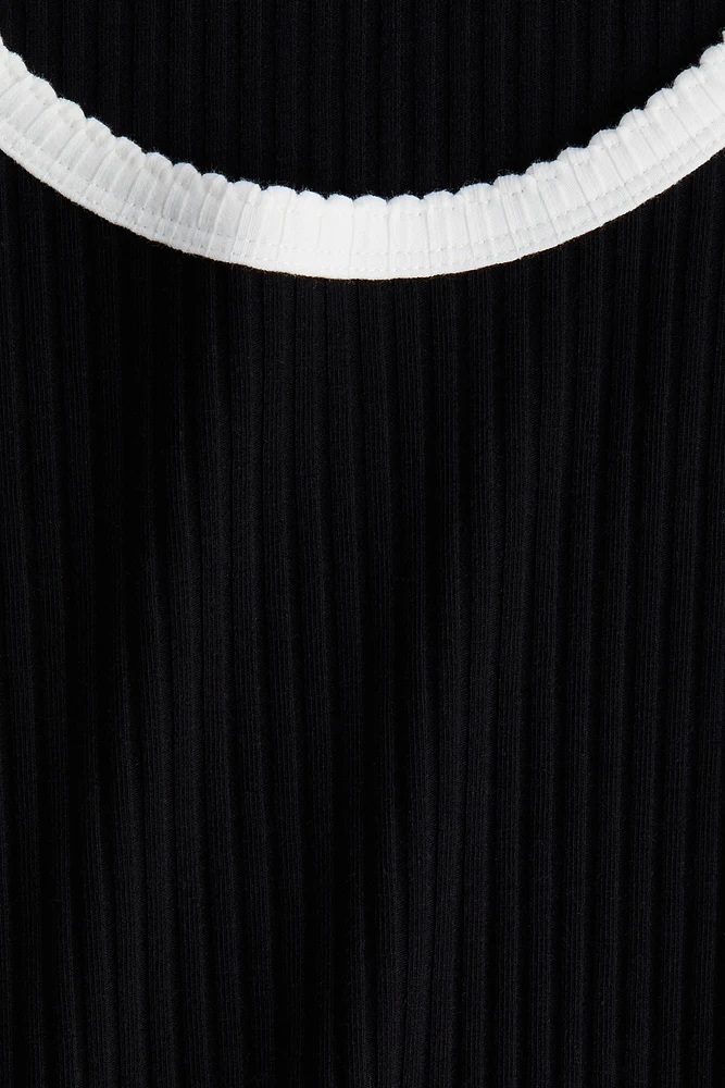 Picot-Trimmed Ribbed T-Shirt