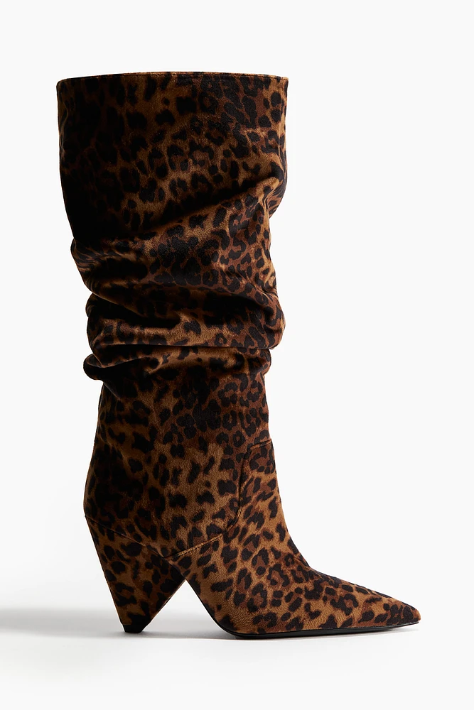 Slouchy Pointed Toe Boots