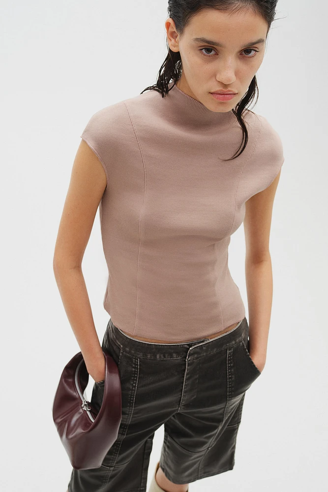 Ribbed Mock Turtleneck Top