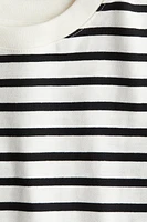 Long-sleeved T-shirt